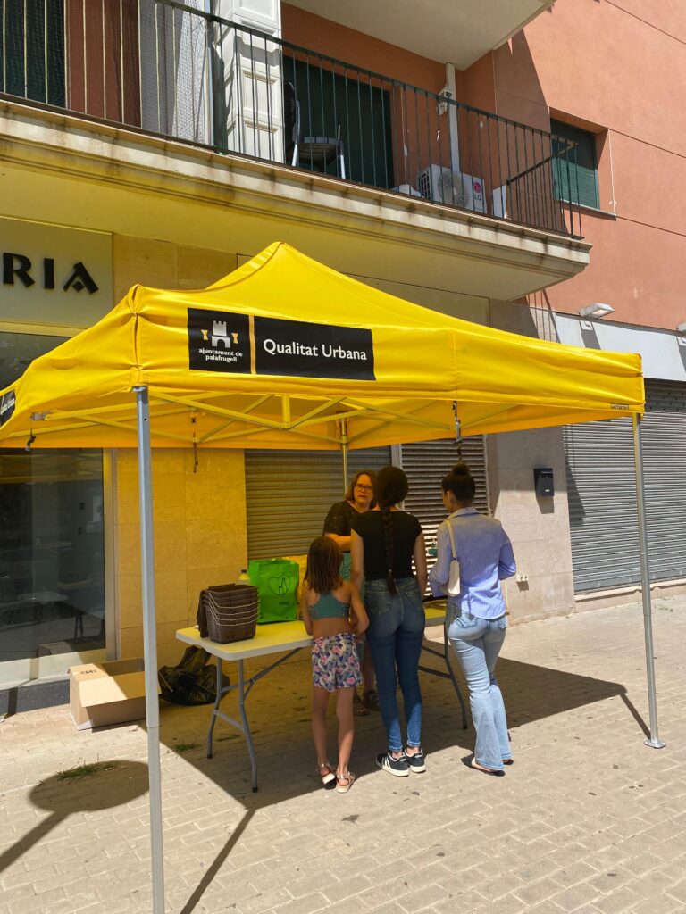 Punt informatiu de l'àrea de Qualitat Urbana sobre residus