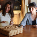 Esther Niubó amb Laura Millán
